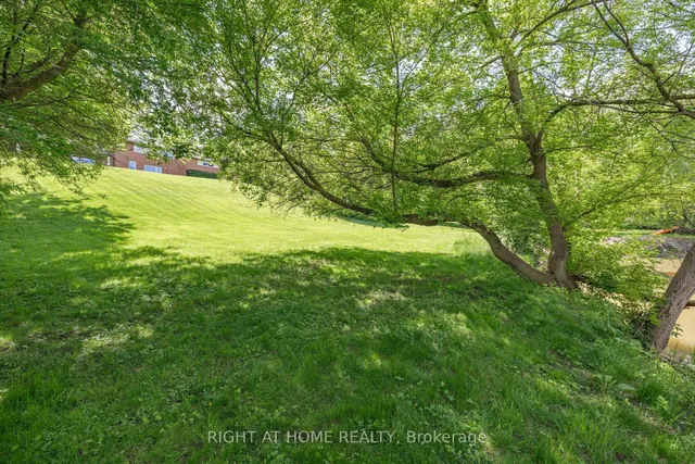 Additional image 39 of 42 Valleyview Rd