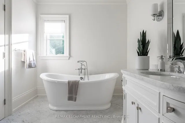 Additional image 26 of 4472 ESCARPMENT Dr