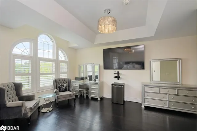 Additional image 21 of 1 Royal West Drive Dr