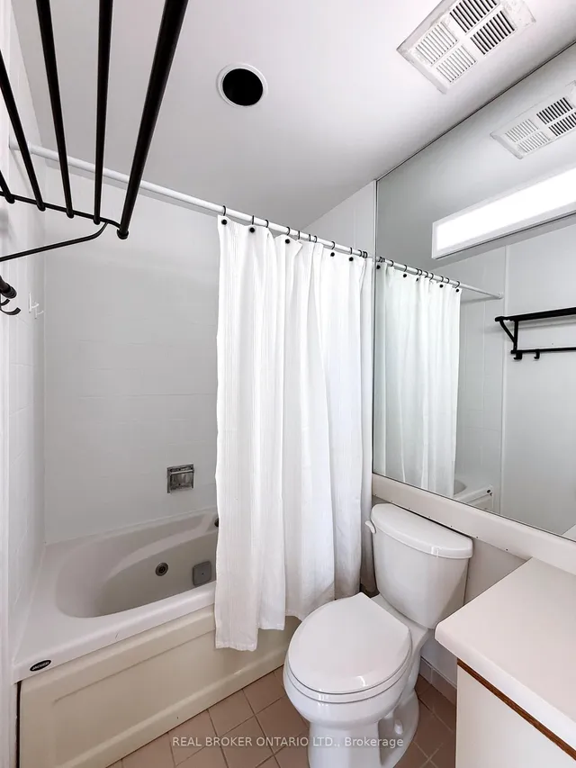 Additional image 20 of 20 Southport St Unit 608