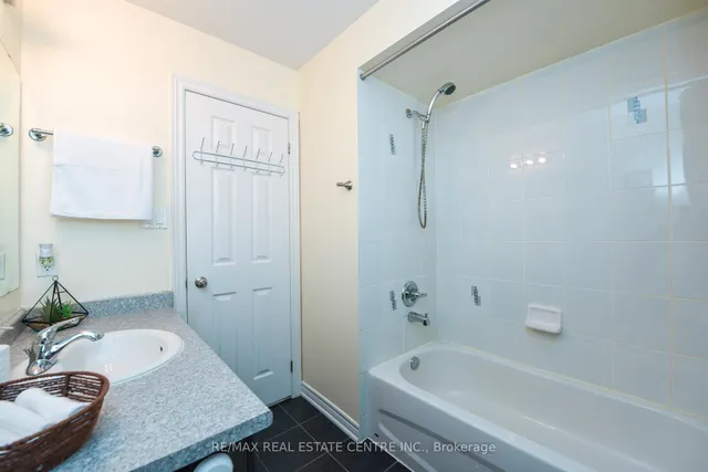 Additional image 27 of 682 Megson Terr