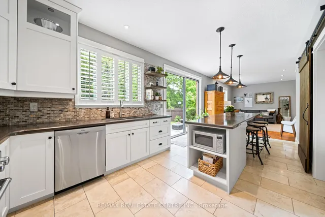 Additional image 15 of 2051 Oak Grove Pl