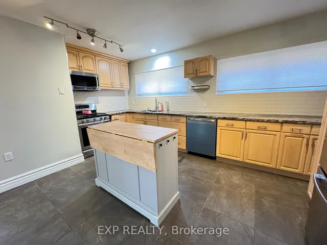 Additional image 14 of 250 West 31st St