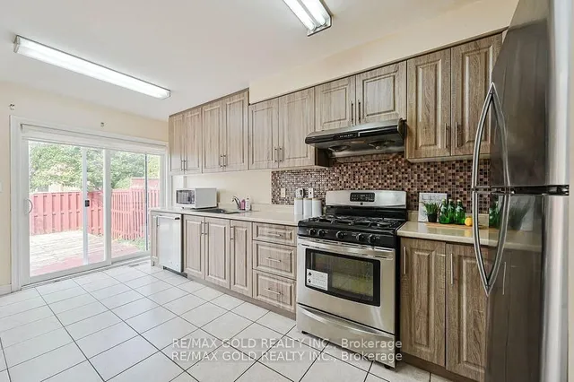 Additional image 14 of 11 Caversham Dr