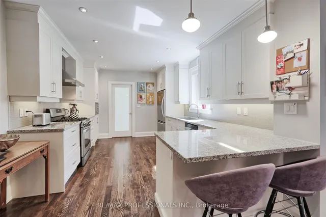 Additional image 17 of 313 Pacific Ave