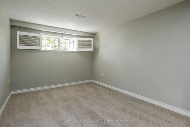 Additional image 45 of 452 Sparling Cres