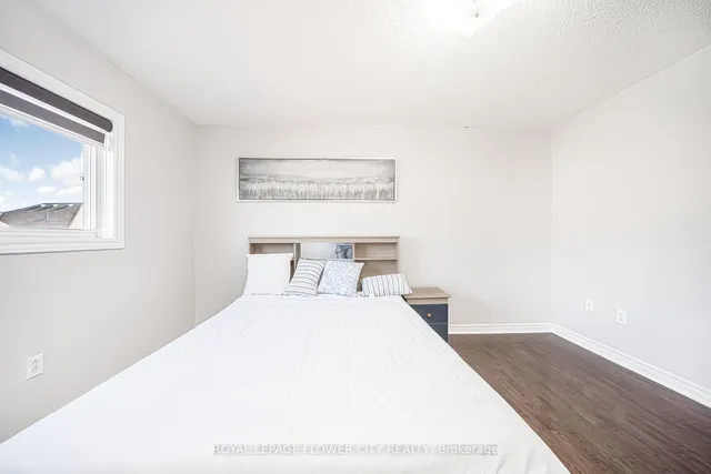 Additional image 29 of 18 Nathaniel Cres