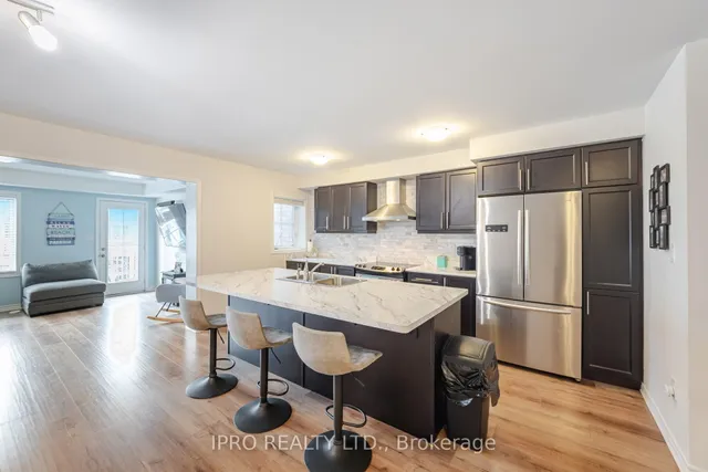 Additional image 8 of 1543 HUSBAND Pl