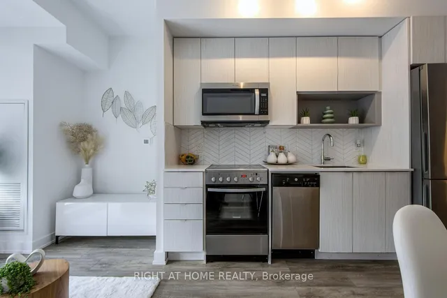 Additional image 11 of 630 Greenwood Ave Unit 204