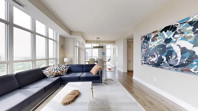 Additional image 6 of 75 East Liberty St Unit 2203