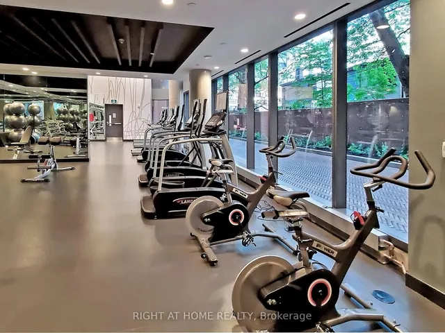 Additional image 27 of 501 Adelaide St Unit 802