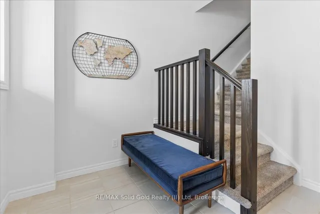 Additional image 5 of 604 Doonwoods Cres