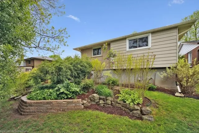 Additional image 37 of 135 Georgian Pl