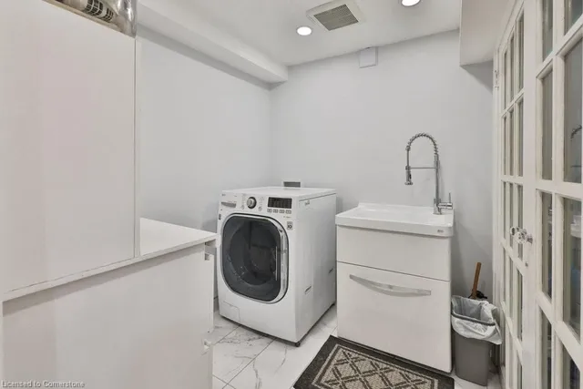 Additional image 15 of 35 Bowshelm Crt