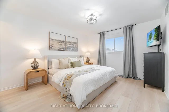 Additional image 17 of 172 Merrilee Cres