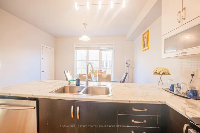 Additional image 9 of 157 Baffin Cres