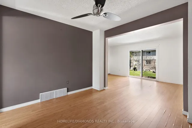 Additional image 11 of 262 KENORA Ave Unit 35