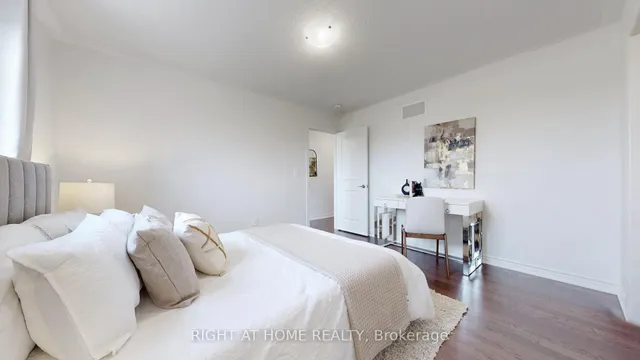 Additional image 40 of 328 Bergamot Ave