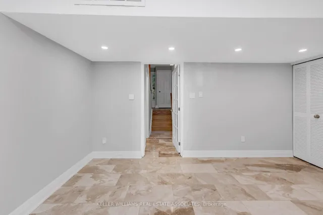 Additional image 3 of 1250 Marlborough Crt Unit 23