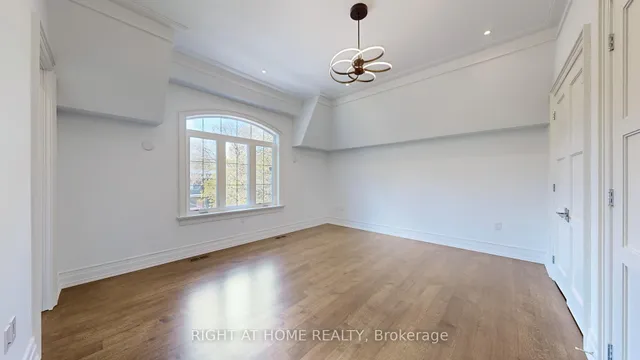 Additional image 28 of 63 Elmwood Ave