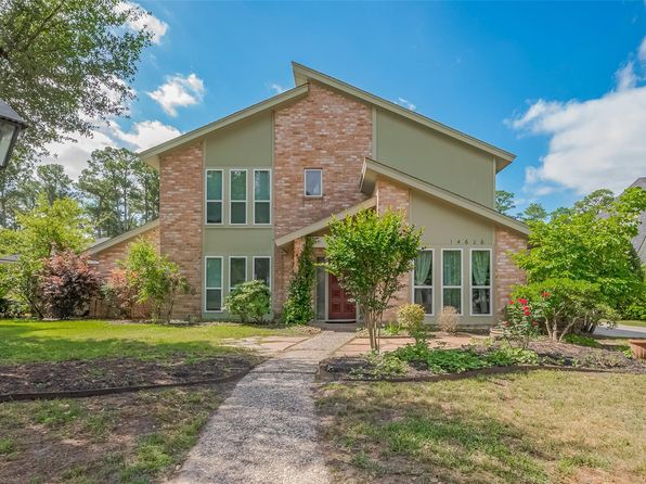 14626 Ravenhurst Ln, Houston, TX 77070