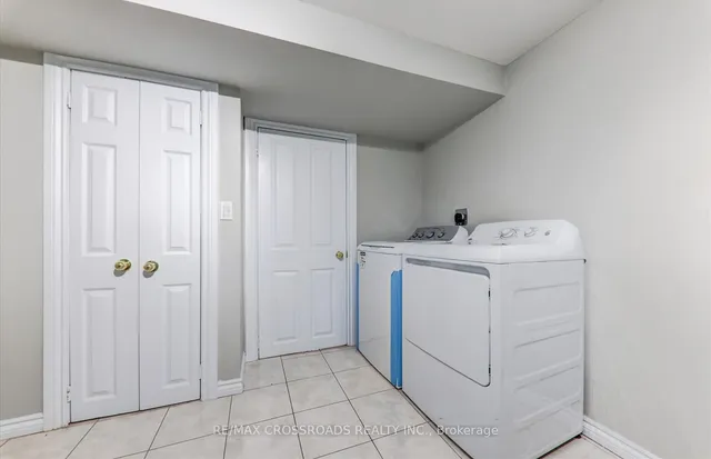 Additional image 42 of 75 Wandering Tr