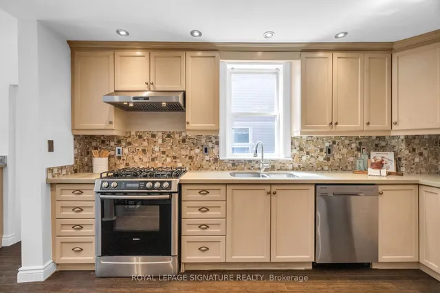 Additional image 18 of 249 Clinton St