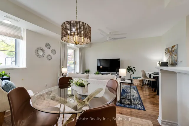 Additional image 13 of 262 Dundas St Unit 105