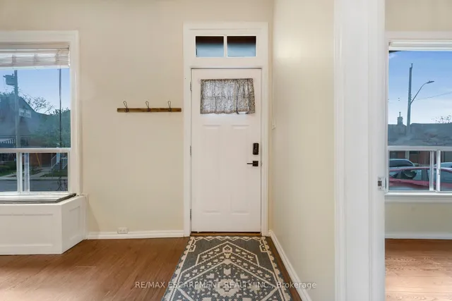 Additional image 8 of 197 EMERALD St