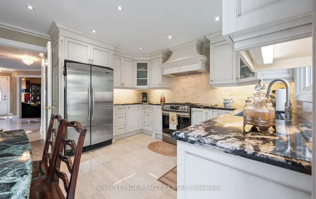 Additional image 11 of 4383 Mayflower Dr