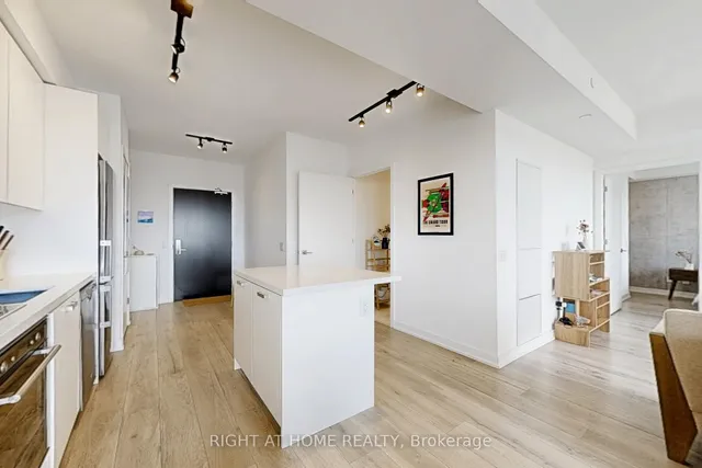 Additional image 37 of 55 Ontario St Unit 1601