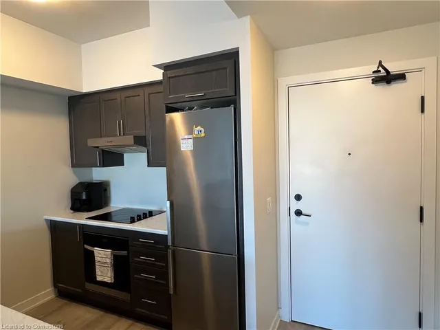 Additional image 12 of 600 North Service Rd Unit 210