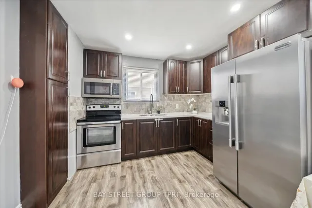 Additional image 13 of 16 Bur Oak Way