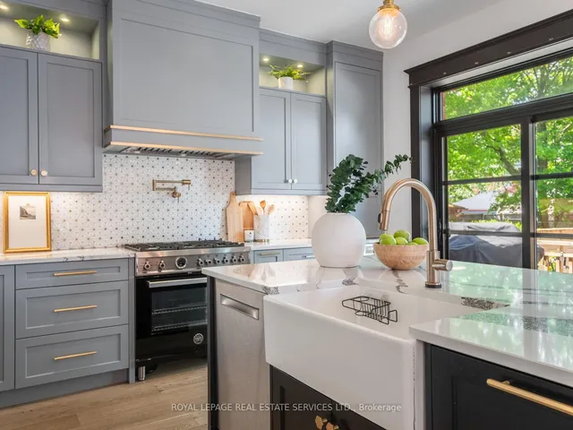 Additional image 20 of 266 Evelyn Ave