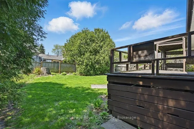 Additional image 41 of 701 Castleguard Cres