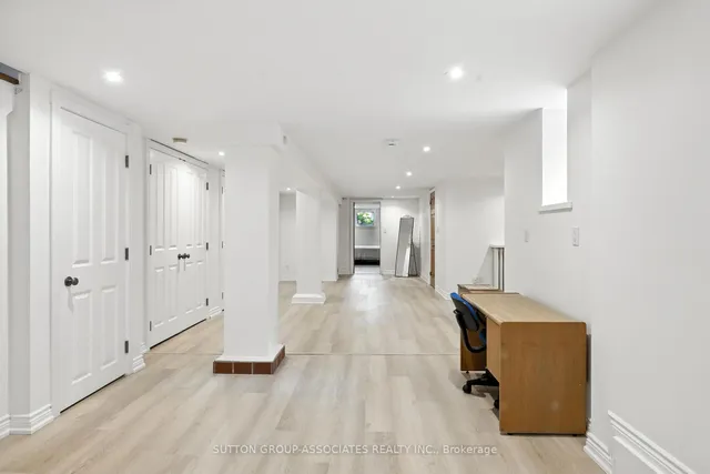 Additional image 36 of 72 Admiral Rd