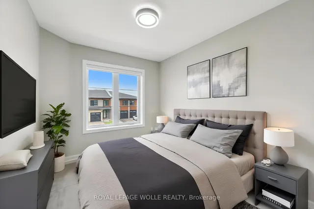 Additional image 30 of 946 Robert Ferrie Dr