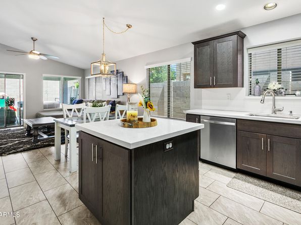 4704 E Melinda Ln, Phoenix, AZ 85050