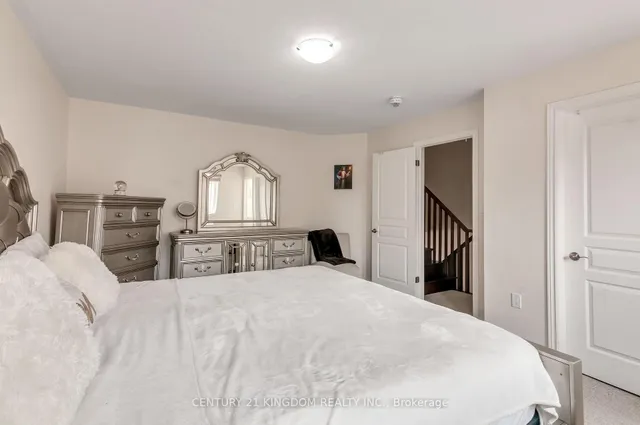 Additional image 28 of 6 Bloom Cres