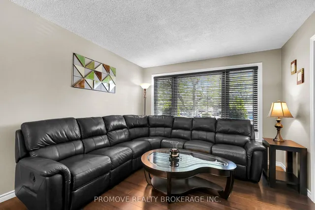 Additional image 8 of 2005 Canning Crt