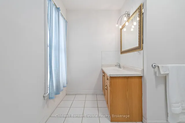 Additional image 26 of 27 Tisdale St