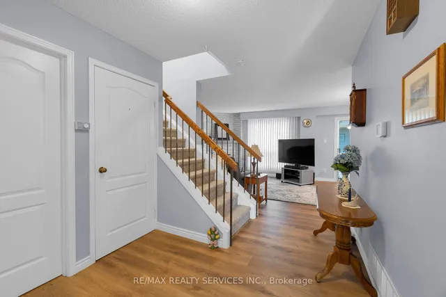 Additional image 3 of 22 Nottawasaga Cres