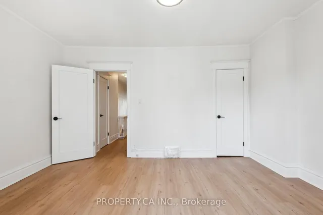 Additional image 36 of 176 Gillard Ave