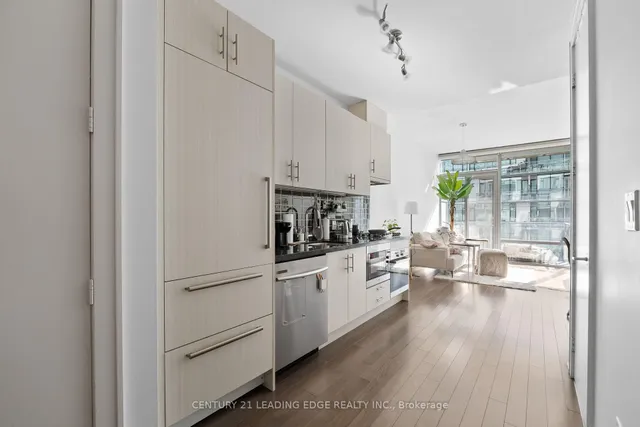 Additional image 6 of 39 Queens Quay Unit 828