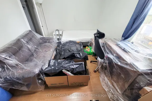 Additional image 18 of 63 Paisley Ave