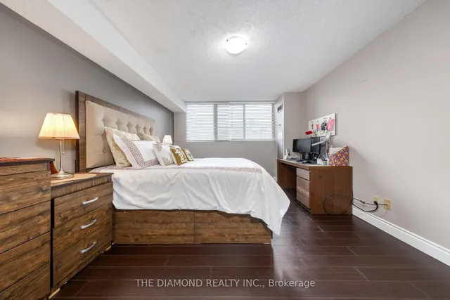 Additional image 17 of 3700 Kaneff Cres Unit 1507