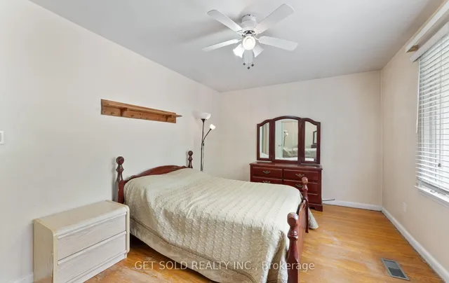 Additional image 24 of 40 Bankfield Dr