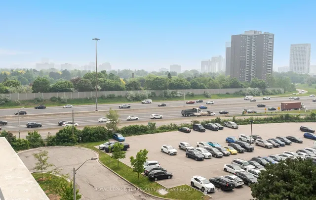 Additional image 41 of 180 Fairview Mall Dr Unit 713