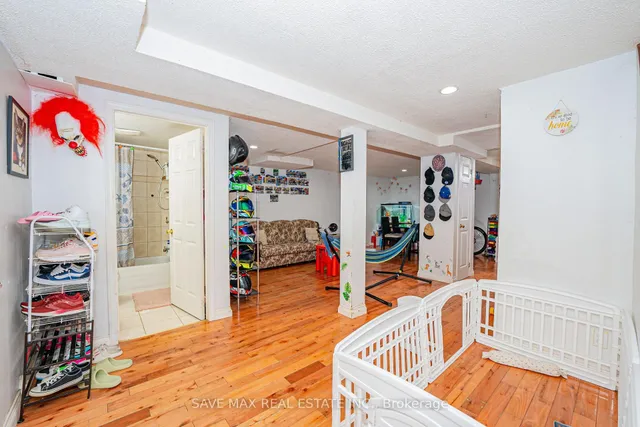 Additional image 25 of 62 Laurelcrest St