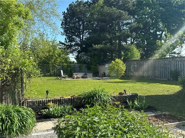 Additional image 36 of 776 Elizabeth St